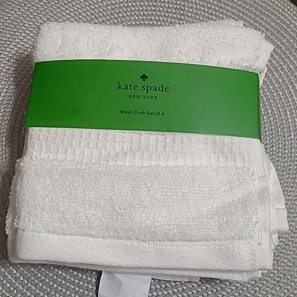 Kate Spade Washcloth Set